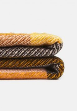 Bestes Angebot ✔️ Even&Odd Damen Schal - Mustard Yellow ✨ -Even Od Verkaufe 0e5dcea934e849bd8bf7f9e13154dffa