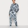 Schlussverkauf ⭐ Even&Odd Damen SET - CROPPED SWEAT & JOGGER IN TIE DYE - Sweatshirt - Grey ⌛ -Even Od Verkaufe 18be0cf8a4e14072b5712dae835c6f75