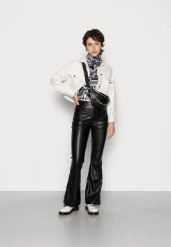 Bestes Angebot 🔔 Even&Odd Langarmshirt - Black/white | Damen ✔️ 8 Bestes Angebot 🔔 Even&Odd Langarmshirt - Black/white | Damen ✔️ -Even Od Verkaufe 1a51b93653b347c9af05f135a196f296