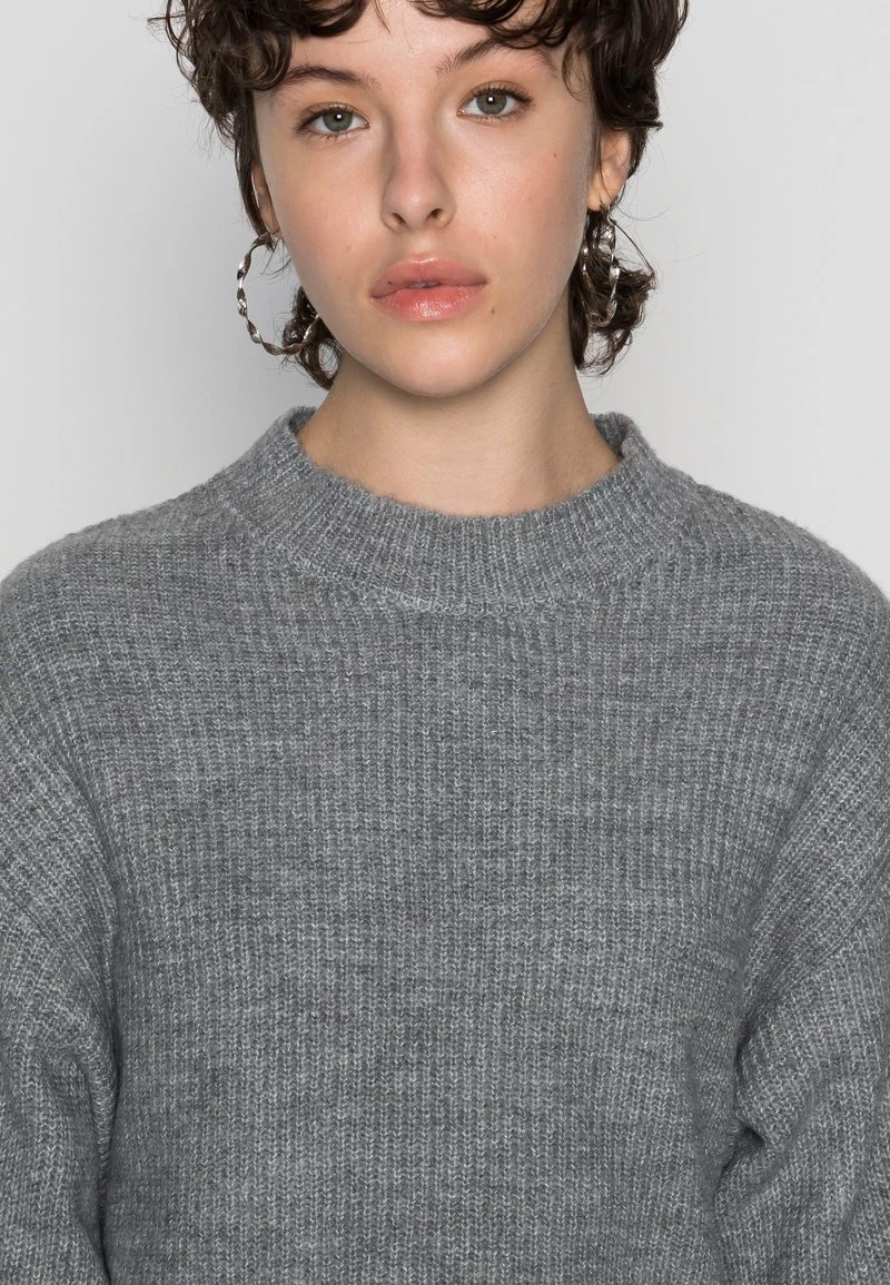 Am billigsten 🔔 Even&Odd Damen BAT SHAPE MOCK NECK SHORTER - Strickpullover - Mottled Grey ✔️ 7 Am billigsten 🔔 Even&Odd Damen BAT SHAPE MOCK NECK SHORTER - Strickpullover - Mottled Grey ✔️ – Bild 5