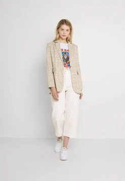 Even Od Verkaufe -Even Od Verkaufe 31f92d14e66d49bca8e9ee874cbf712e