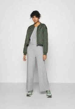 Großhandel 🎁 Even&Odd Damen SET BAT SHAPE LOUNGE - Strickpullover - Mottled Light Grey 🔔 -Even Od Verkaufe 32cf1fb2121145b6a1beefea59d09e98