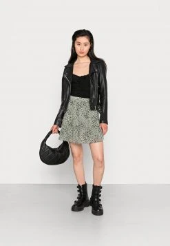 Bestpreis 🤩 Even&Odd Top - Black | Damen 👍 -Even Od Verkaufe 53ee0b10bcdf496fb5aab2fc08781eb3