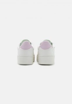 Coupon 👏 Even&Odd DISNEY BAMBI - Sneaker Low - White | Damen 🎁 11 Coupon 👏 Even&Odd DISNEY BAMBI - Sneaker Low - White | Damen 🎁 -Even Od Verkaufe a62b6469e9de4b259cf3b99163781608