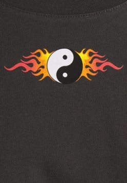 Budget 🎉 Even&Odd Damen CLARE YIN YANG FLAMES SMALL PRINT TEE / 801 - ANTHRACITE - T-Shirt Print - Anthracite ✨ 14 Budget 🎉 Even&Odd Damen CLARE YIN YANG FLAMES SMALL PRINT TEE / 801 - ANTHRACITE - T-Shirt Print - Anthracite ✨ -Even Od Verkaufe b2e2feb167204c03b80f9888b8643b15