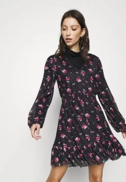 Bestpreis ✨ Even&Odd CINTERED V NECK ALL OVER MESH MINI VOLANT DRESS - Freizeitkleid - Black/red | Damen 👍