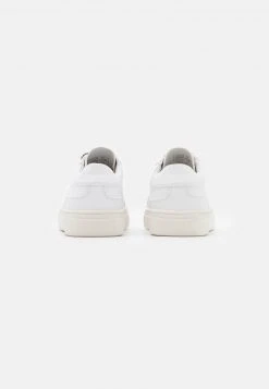 Budget 👏 Even&Odd Damen Sneaker Low - White 🎉 11 Budget 👏 Even&Odd Damen Sneaker Low - White 🎉 -Even Od Verkaufe e5fd6bac47e344d1b5038e4401a985e7